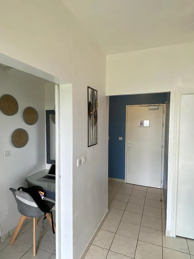 Le 63* Apartment La Trinite