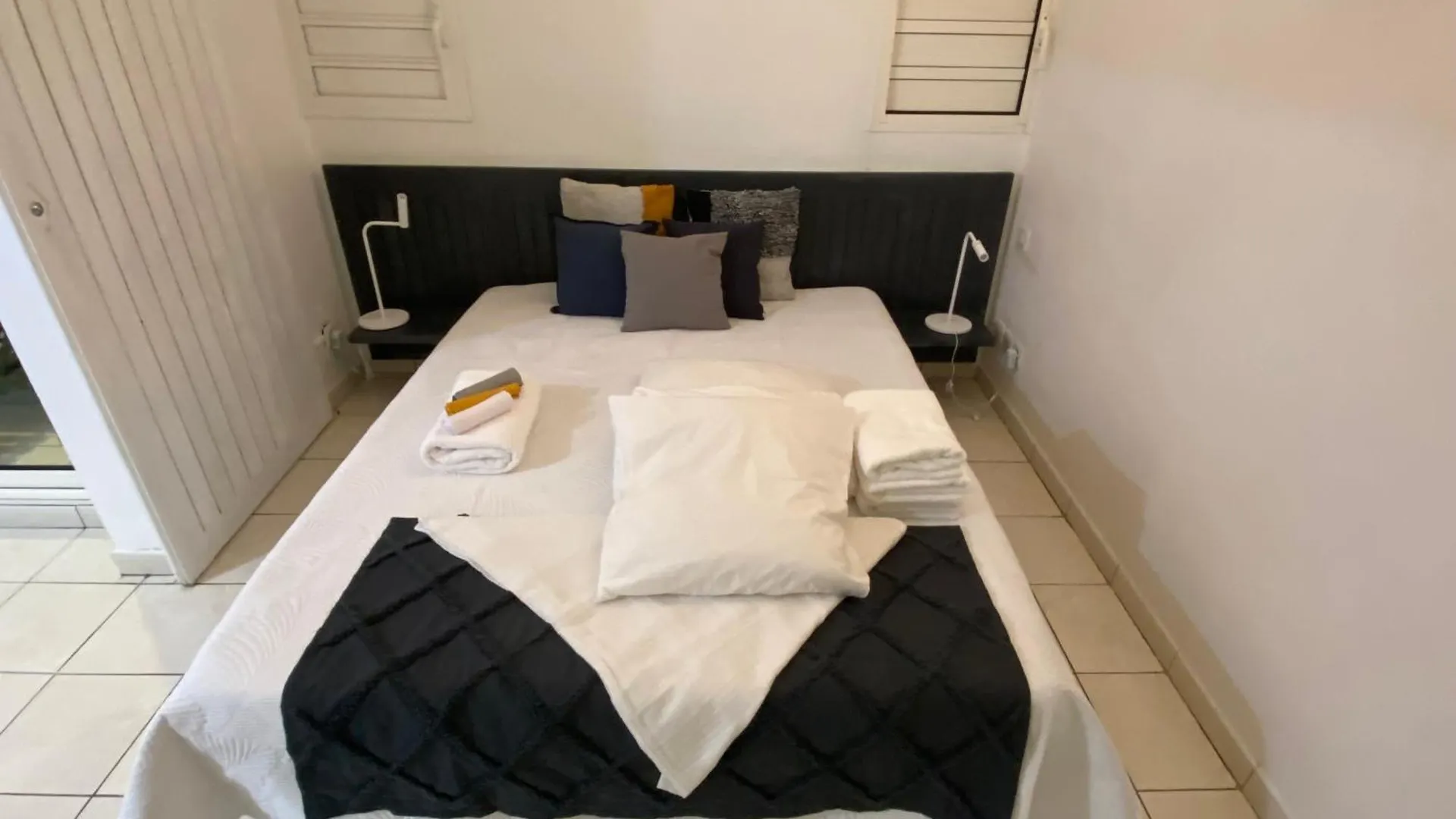 Le 63* Apartment La Trinite