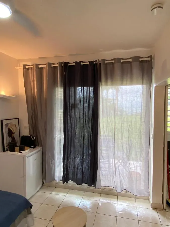 Appartement Le 63* à Trinité  Martinique