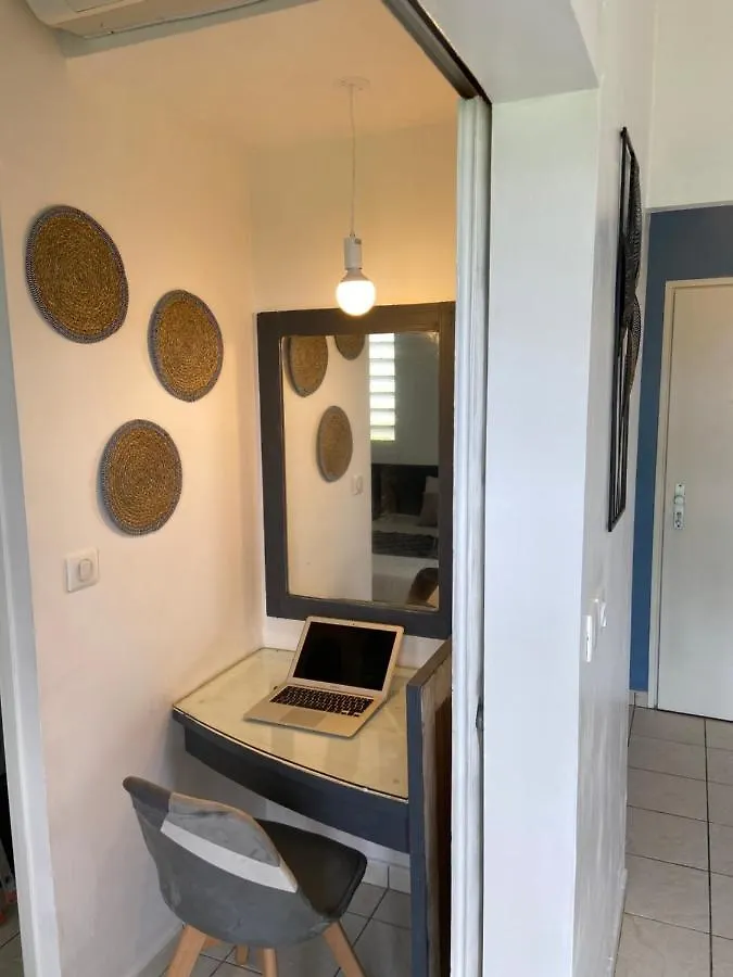 Appartement Le 63* à Trinité  0*, Trinité (Tartane) Martinique